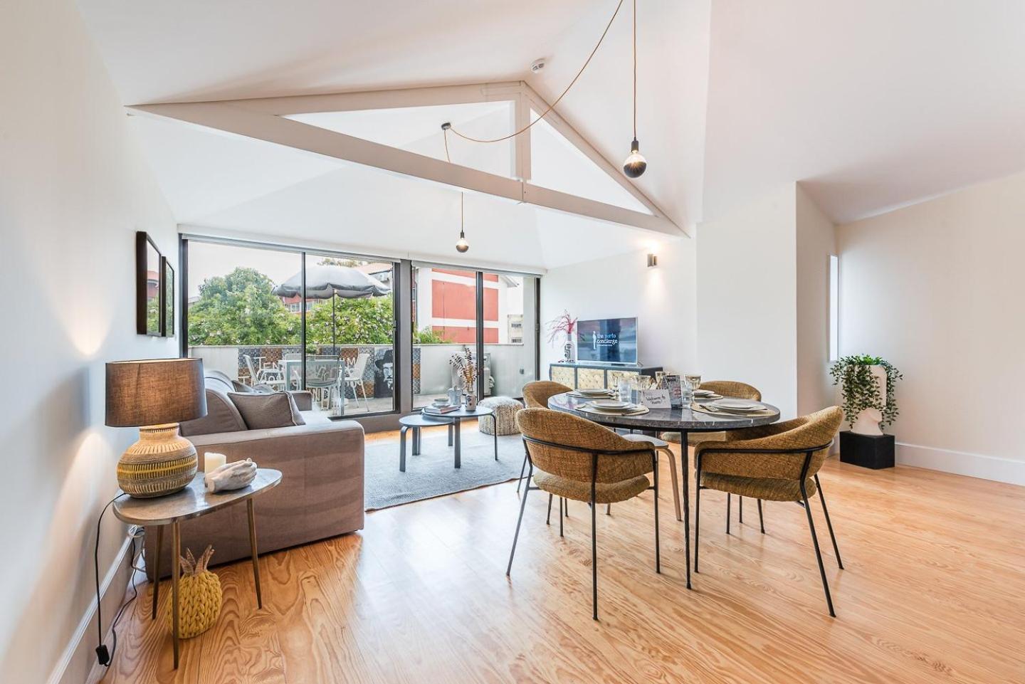 Appartamento Guestready - Bonjardim Building OOporto Esterno foto